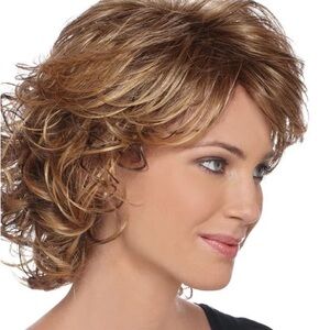 Color is dark brown see pictures Estetica Wig